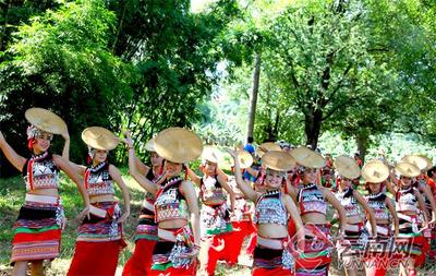 早安云南 ｜古滇遗珠 花腰霓裳诉说一世芳华