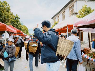 【有一种生活叫大理】走！和李现、刘亦菲……一起走进大理生活！