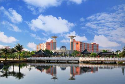 “五一”来红河与欢乐撞个满怀