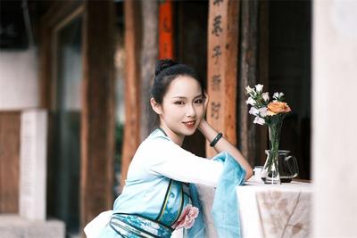 寻见记忆中的戴家巷，百年老宅与“一草巷子”！