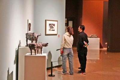 中国美术馆举办“塑者归来——熊秉明艺术回顾展”