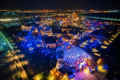 襄阳华侨城奇幻谷大型宇宙探索主题乐园开园