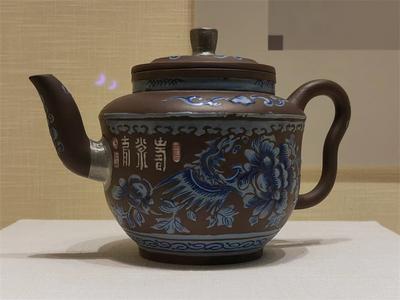 “荆邑之光——宜兴历代紫砂精品展”在昆明市博物馆开展