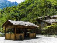 独龙江边绿水青山——普卡旺村