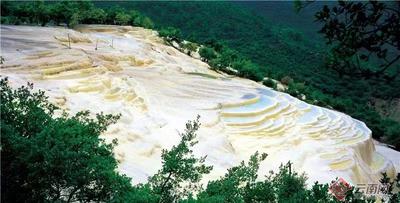 早安云南丨白色梯田绕云开，白水之台天上来