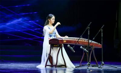 玉溪市第八届青年演员比赛音乐组决赛激情上演
