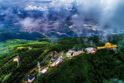 4月超2.5万人享景区免门票优惠政策  “玉溪人游玉溪”活动成效初显 