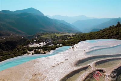 早安云南丨白色梯田绕云开，白水之台天上来