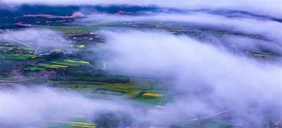 在香格里拉看云