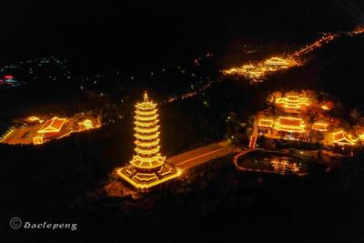不一样的角度！一起来看弥勒锦屏山最美夜景