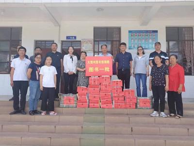 【喜迎二十大】州图书馆“全民阅读进校园”系列活动书香溢校园