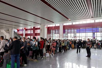 云南铁路：端午期间客流回升 发送旅客56万人次