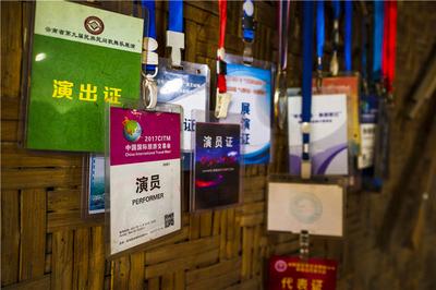 非遗代表传承人邓福生：打磨民族乐器，传播怒江文化