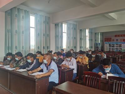 弥勒市文旅局深入挂联党总支开展结对共建党课宣讲活动