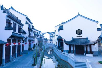 赏烟雨江南，来红河水乡