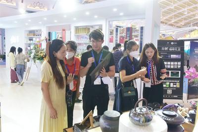 好吃好玩又好逛，2022旅交会普洱展区很“有戏”！