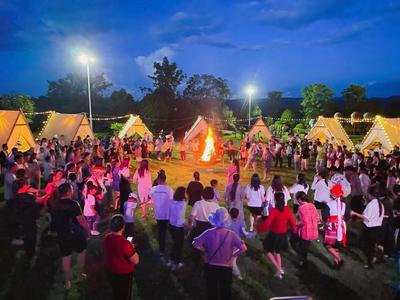 弥勒暑期旅游持续火爆！夜间游玩好去处看这里