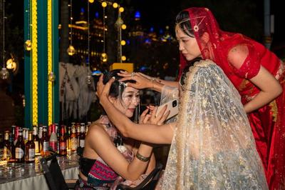 我叫告庄西双景 是西双版纳城市夜经济的新名片