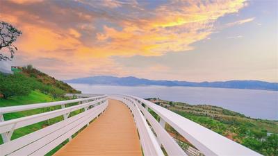 关注旅交会 相约游玉溪｜俞敏洪打卡点赞的抚仙湖到底有多美