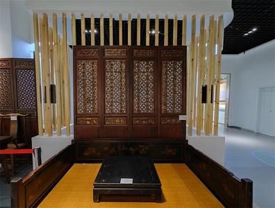 “传承文明 记忆家风——民俗器物家具展”在昆明市滇池博物馆开展