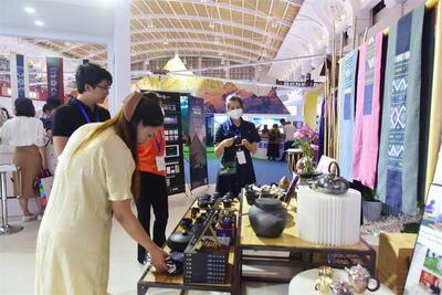 好吃好玩又好逛，2022旅交会普洱展区很“有戏”！