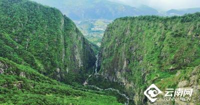 大理苍山石门关：天开石门，走进苍山