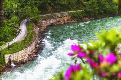 巧避“秋老虎”，怒江这些神仙之地自带空调模式！