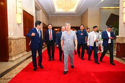 改革创新引领民营经济高质量发展——“中国民营经济改革发展论坛”在昆开幕