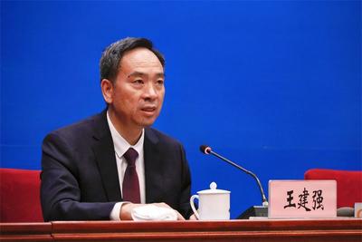 喜迎二十大、国企有担当丨发展新材料产业服务国家战略需求，贵金属集团践行国企责任与担当