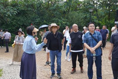 “作家天团”来蒙自碧色寨啦！