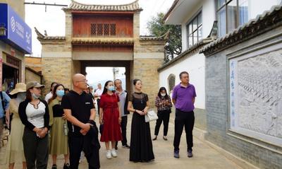 寻乡愁去哪儿？石屏、建水！