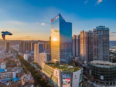 宿在弥勒｜巨人雅阁酒店：纵览城市美景 乐享惬意时光