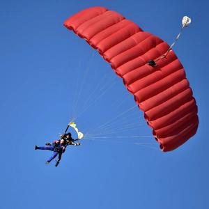 弥勒乡村游｜来东风，赏美景，吃葡萄，品红酒......