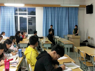 加强馆校合作 玉溪市文化馆开展美育教育