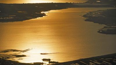 从白天浪漫到夜晚，蒙自这个宝藏地“板扎”！