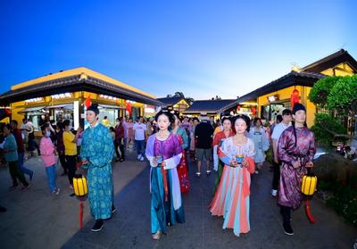 喜讯！建水紫陶里入选2022年“全国非遗与旅游融合发展优选项目”