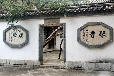 南湖背后的老宅，深藏了蒙自百年时光！