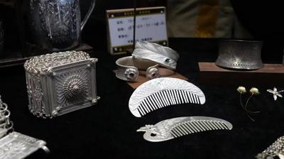 乐享西双版纳 | 金·傣银