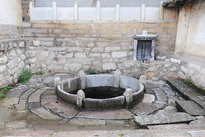 深秋，自驾这个小城寻觅文化气息、享受休闲生活！