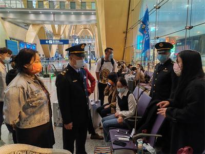 昆明市文化综合行政执法支队等多部门在长水机场开展安全生产执法检查