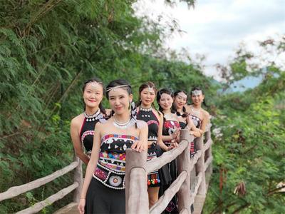 游玩攻略出炉！周末，一起去镇沅古城镇过十月年节吧