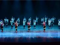 图集 | 第五届群众文化 “彩云奖”闭幕式演出
