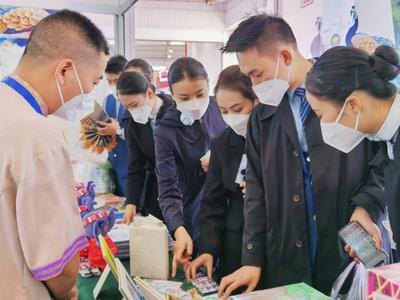 聚焦南博会丨西双版纳文旅展区亮点多