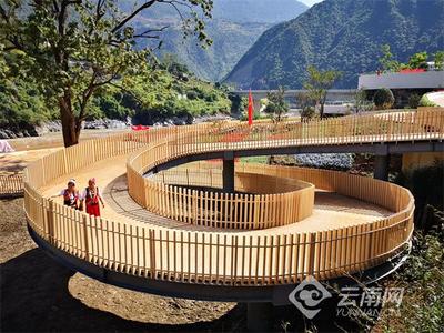 早安云南 | 怒江小沙坝服务区：于彩虹深处，遇见最美峡谷