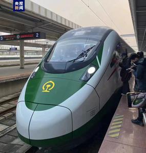 成昆复线开启试乘体验 计划26日全线贯通