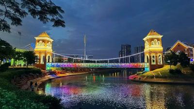 “夜色撩人”最开远