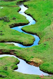 早安云南 | 雄奇罗古箐，丹霞世间奇