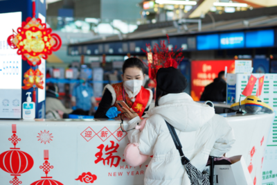 春节假期，昆明机场迎送旅客72.6万人次