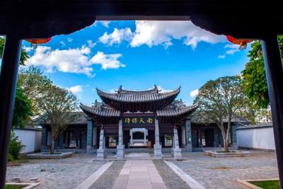 官宣：持弥蒙高铁票，免费游建水！