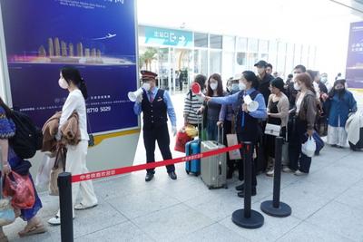 奋进的春天 | 云南铁路迎来春节返程高峰 日发送旅客将突破30万